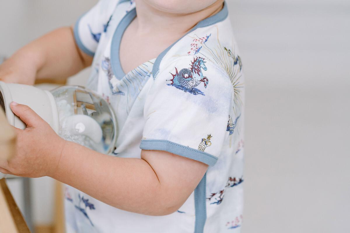 Nest Designs Short Sleeve Onesie (Bamboo) - Ocean Wonders