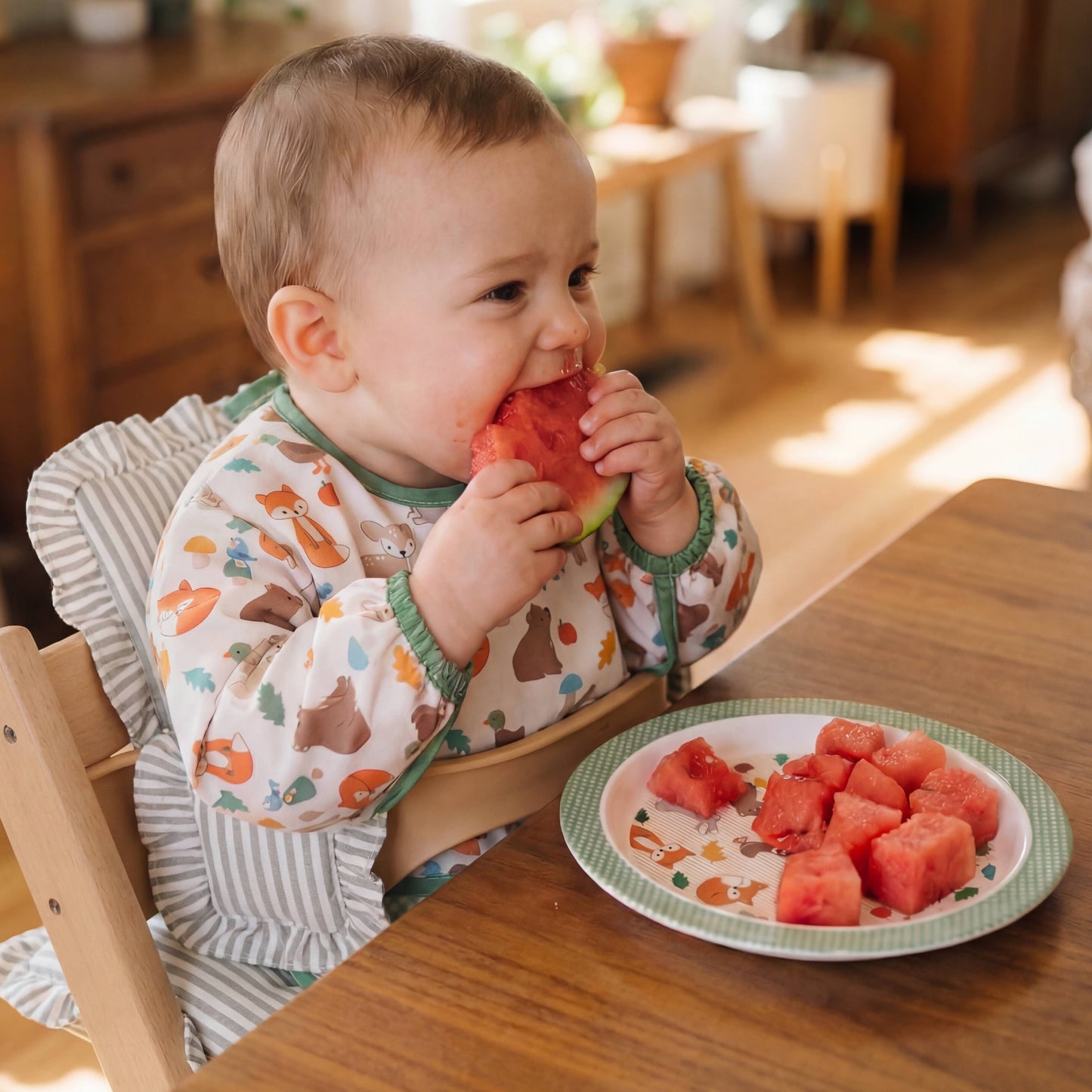 *NEW* Itzy Everywhere Bib™ - Long Sleeve Water-resistant Bib: Woodland