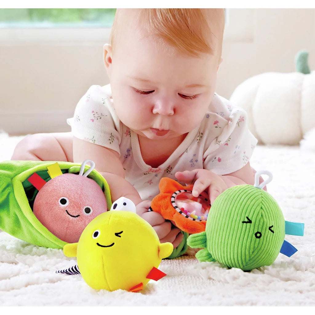 Hape® PEA POD PALS