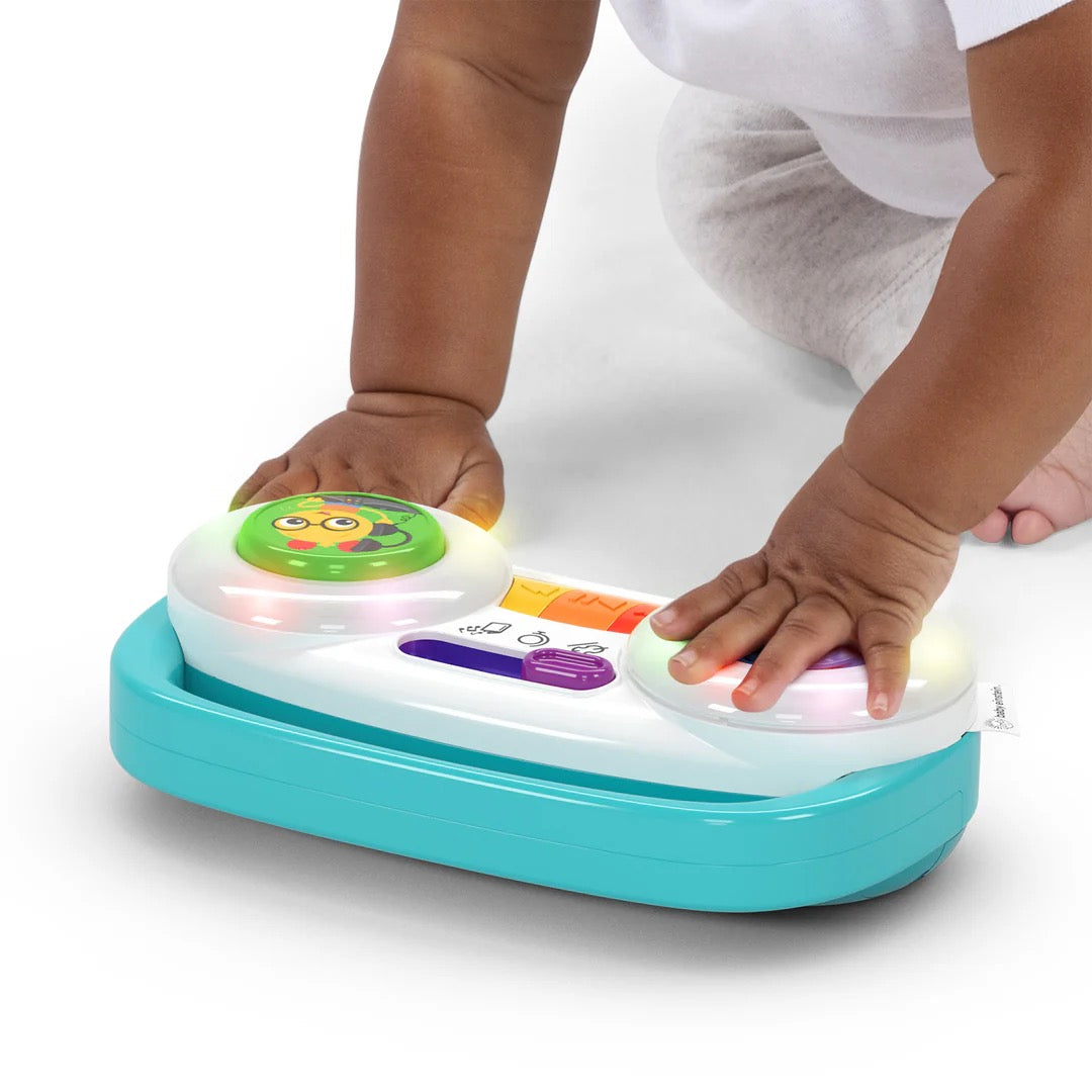 Bright Starts™ Pull, Play & Boogie™ Musical Activity Toy (Copy)