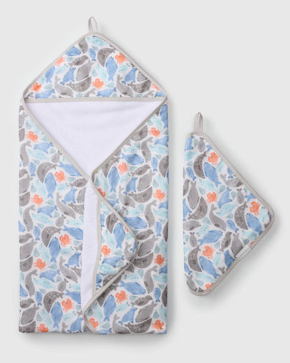 Loulou Lollipop Hooded Towel Set in Seal - product photo