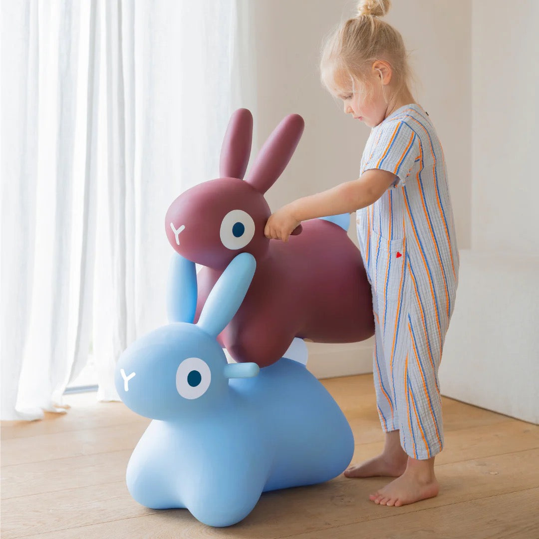 QUUT TOYS Hoppi - Bouncing Bunny