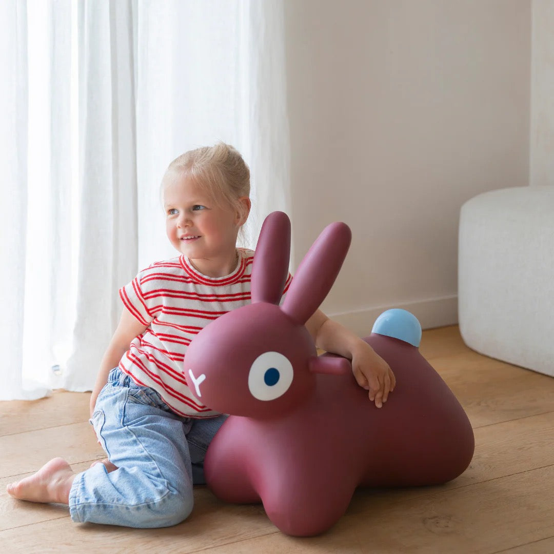 QUUT TOYS Hoppi - Bouncing Bunny