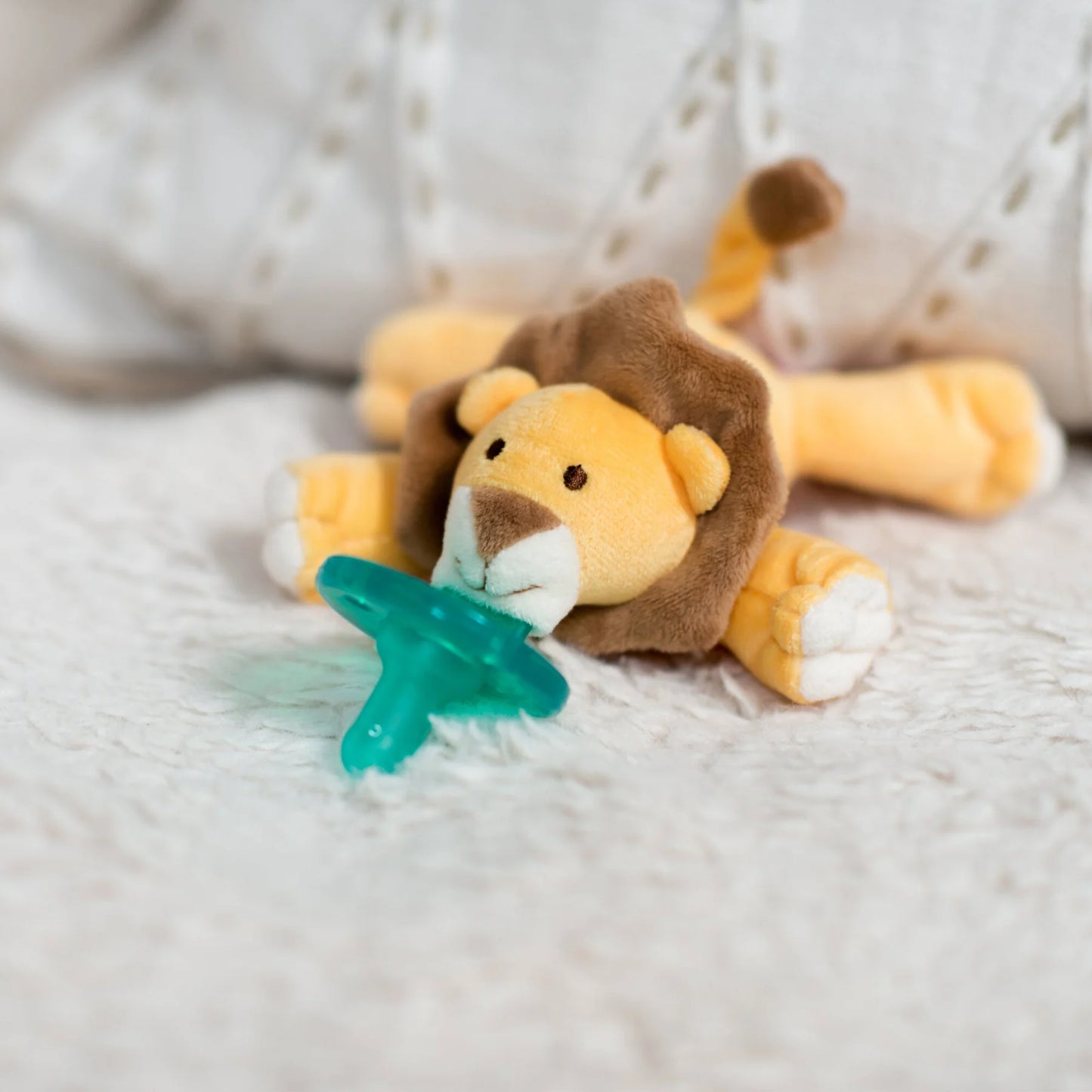 WUBBANUB Infant Pacifier - Baby Lion