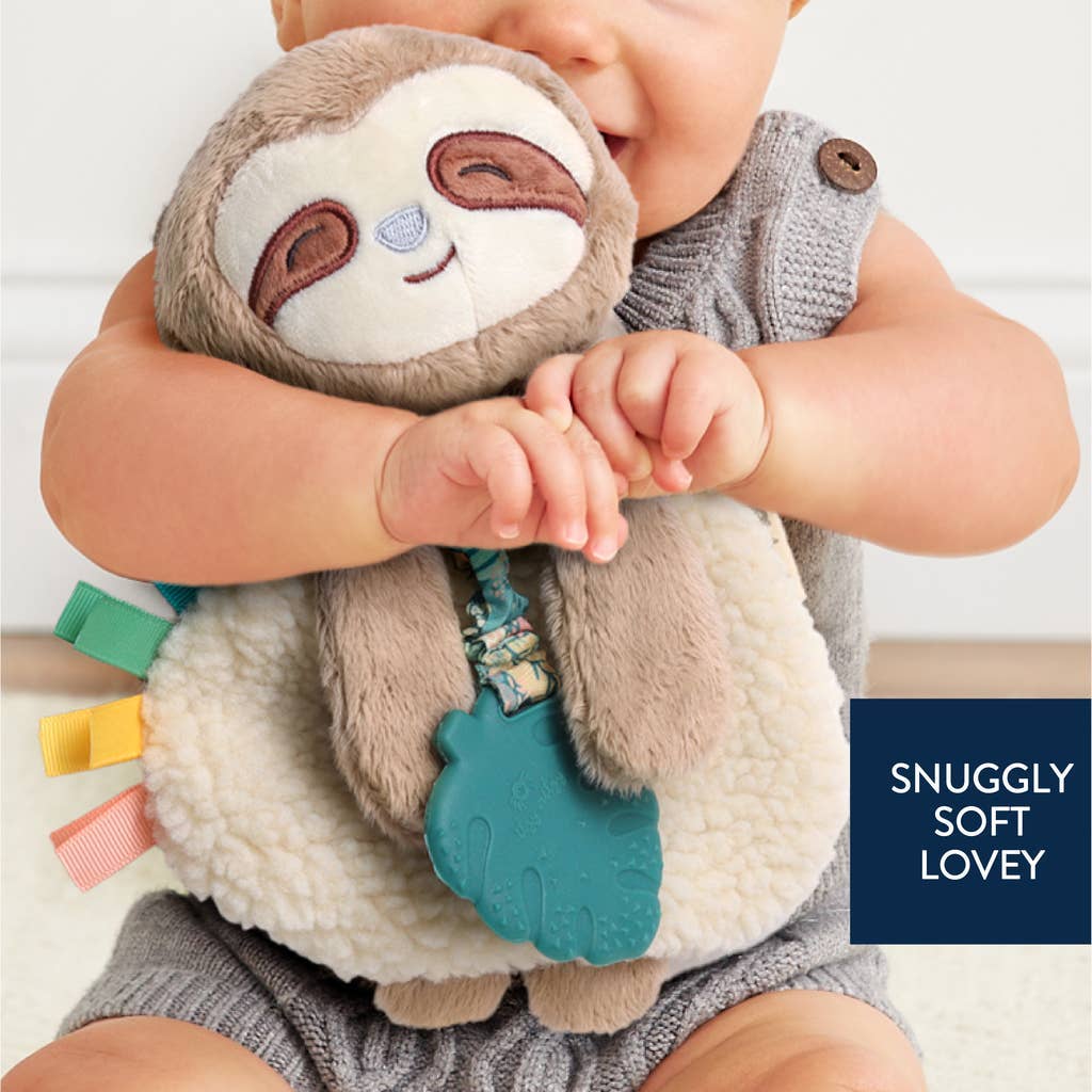 Itzy Friends Lovey™ Plush: Wyatt The Highland Cow