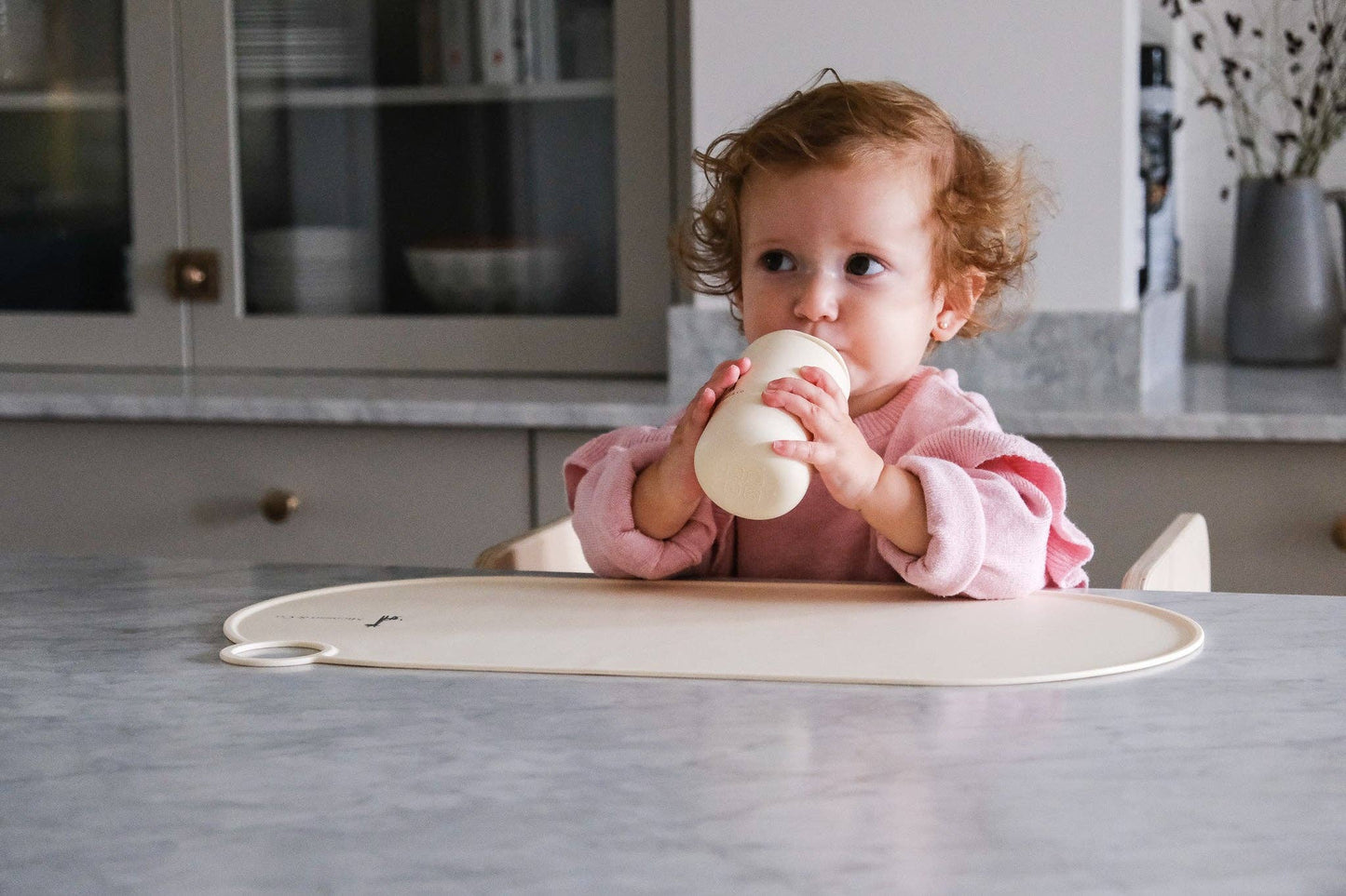 Non-slip and flexible silicone placemat: Soft green