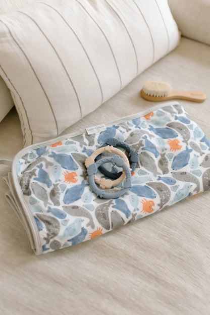 Loulou Lollipop Hooded Towel Set - product photo