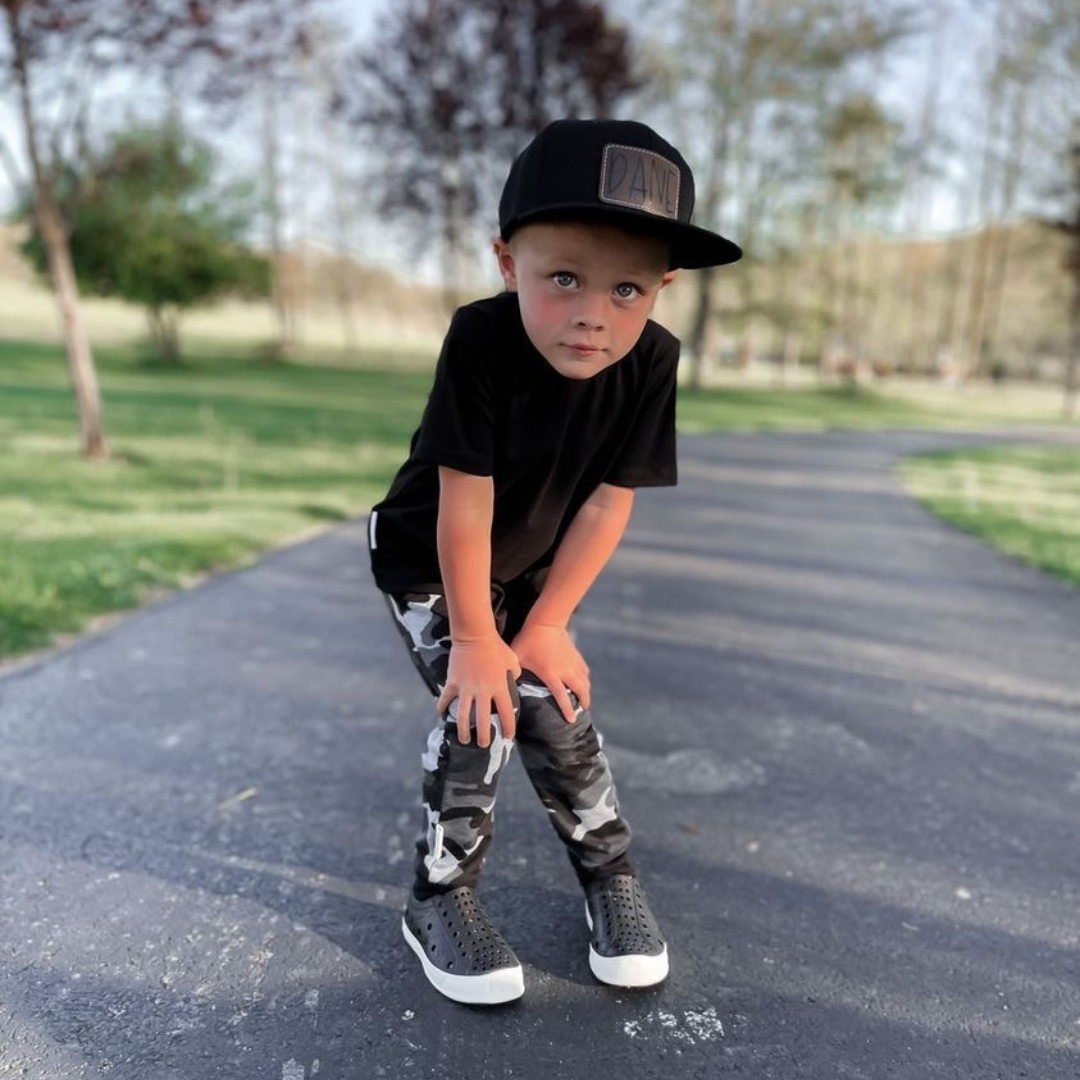 ELLO - SHOOSHOOS TODDLER KIDS SHOES WATERPROOF SNEAKERS: BLACK / US10