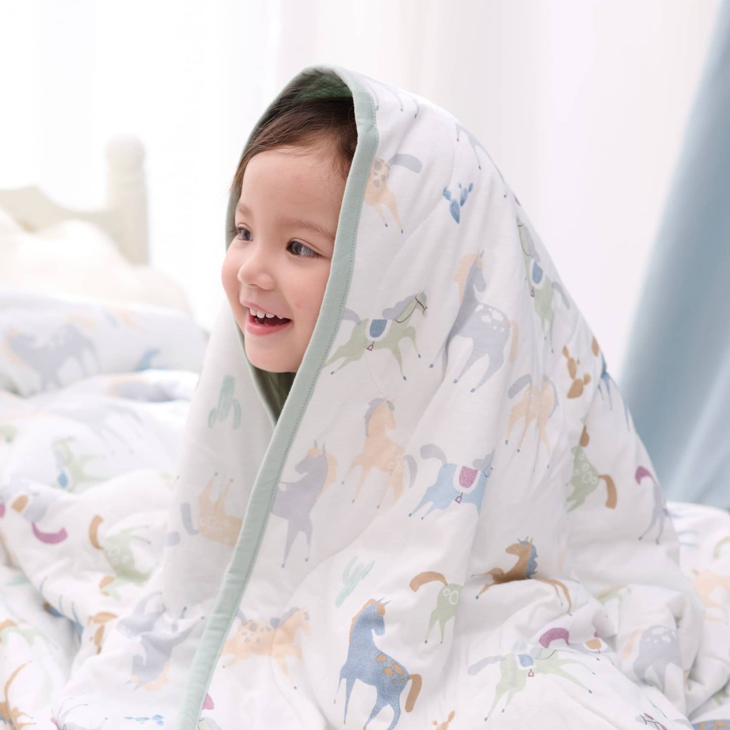 Nest Designs Cozy Blanket - Pony Express
