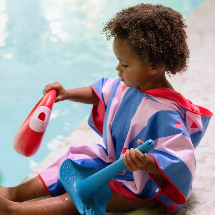 QUUT Beach/Bath Poncho - Cherry