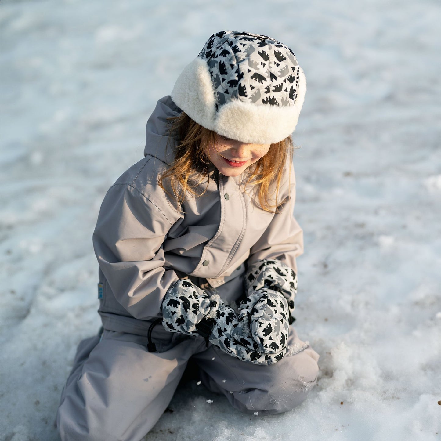 Jan and Jul Kids waterproof snow mitten