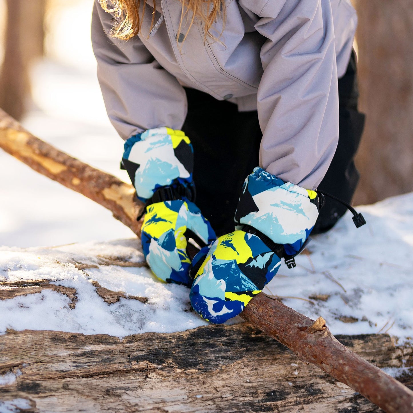 Jan and Jul Kids waterproof snow mitten