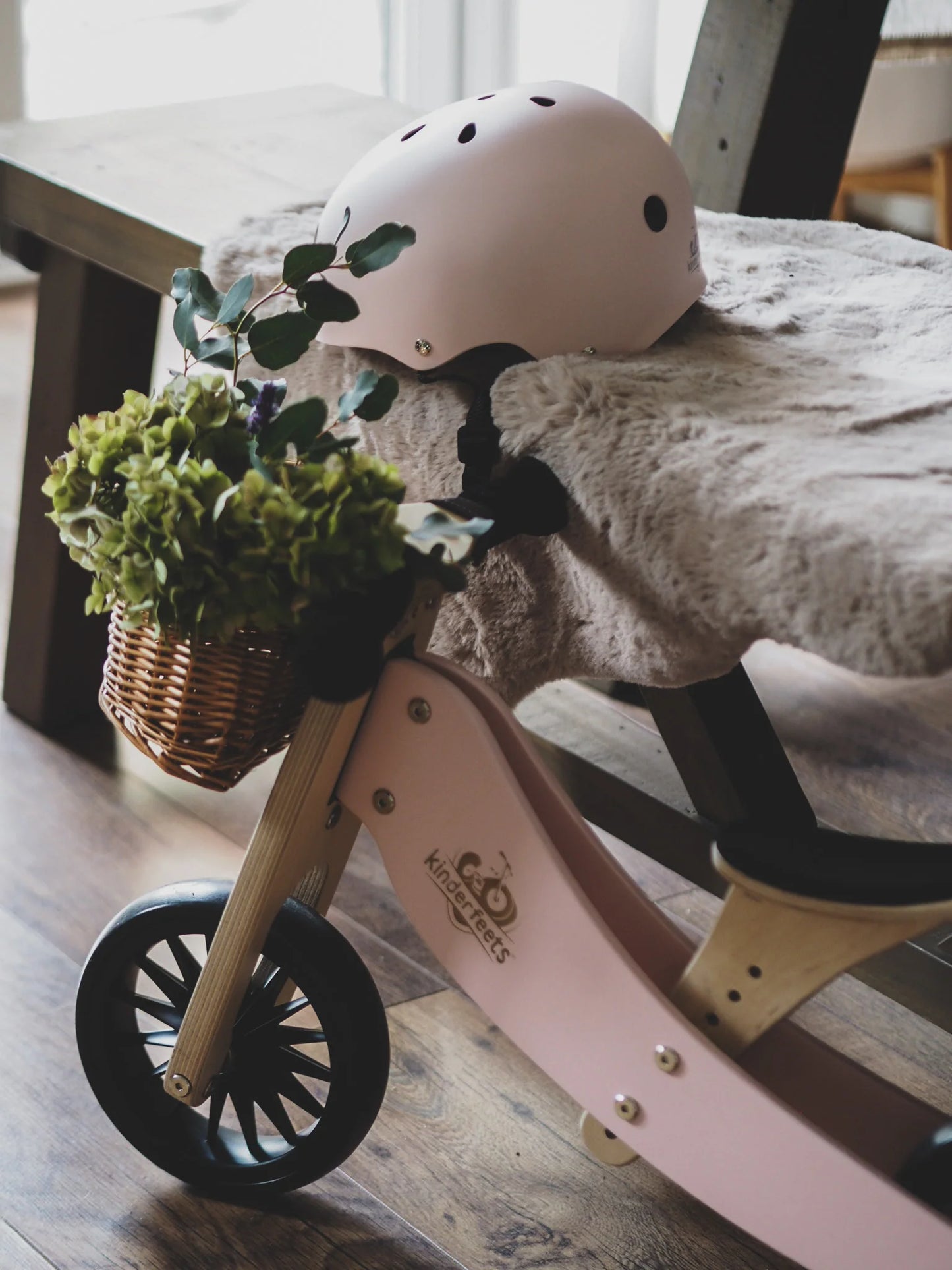 KINDERFEET Tiny Tot PLUS Bike - Rose