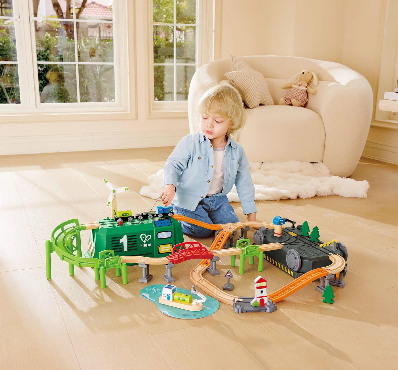 Hape ECO ENERGY TRAIN BUCKET SET