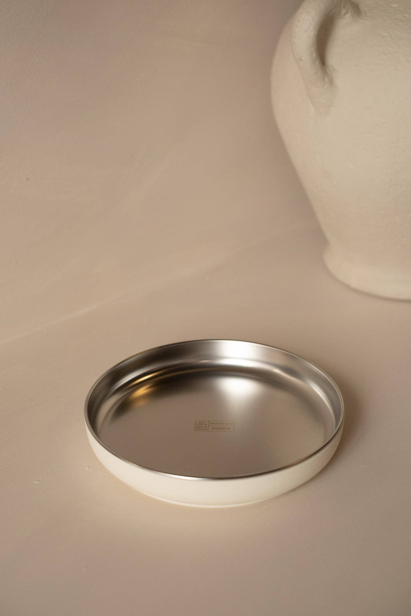 Children's plate – stainless steel and food-grade silicone (removable base): Caramel