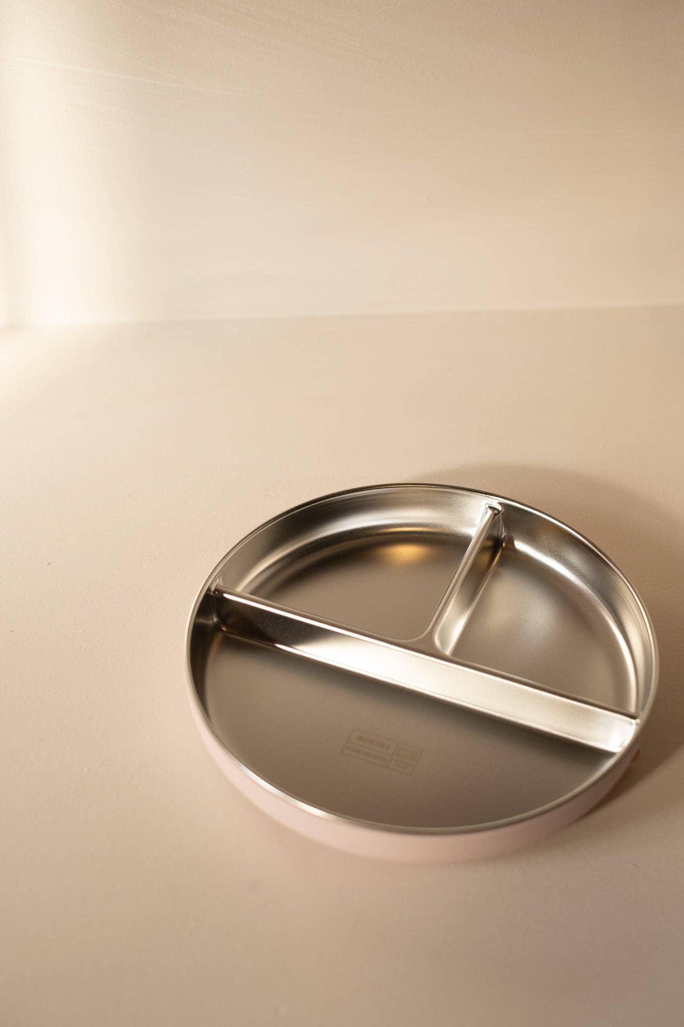 Divided suction plate – stainless steel and food-grade silicone: Bleu majestueux