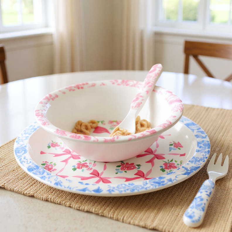 Itzy Bistro™ - 4 piece dining set: Giddy Up!