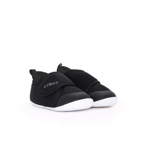 STONZ Cruiser Original Baby Shoes in Black - pair view