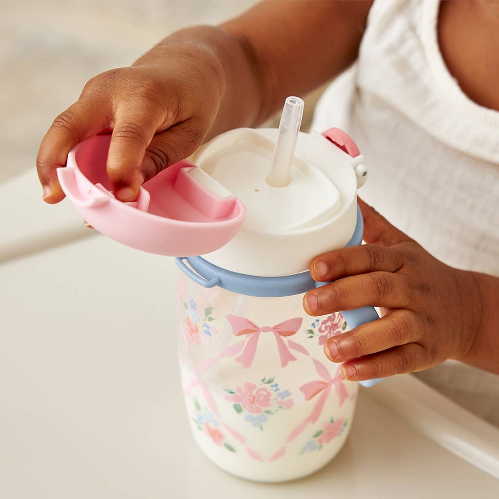 Itzy Sips™ - Straw Cup With Snap-Close Lid: Giddy Up!