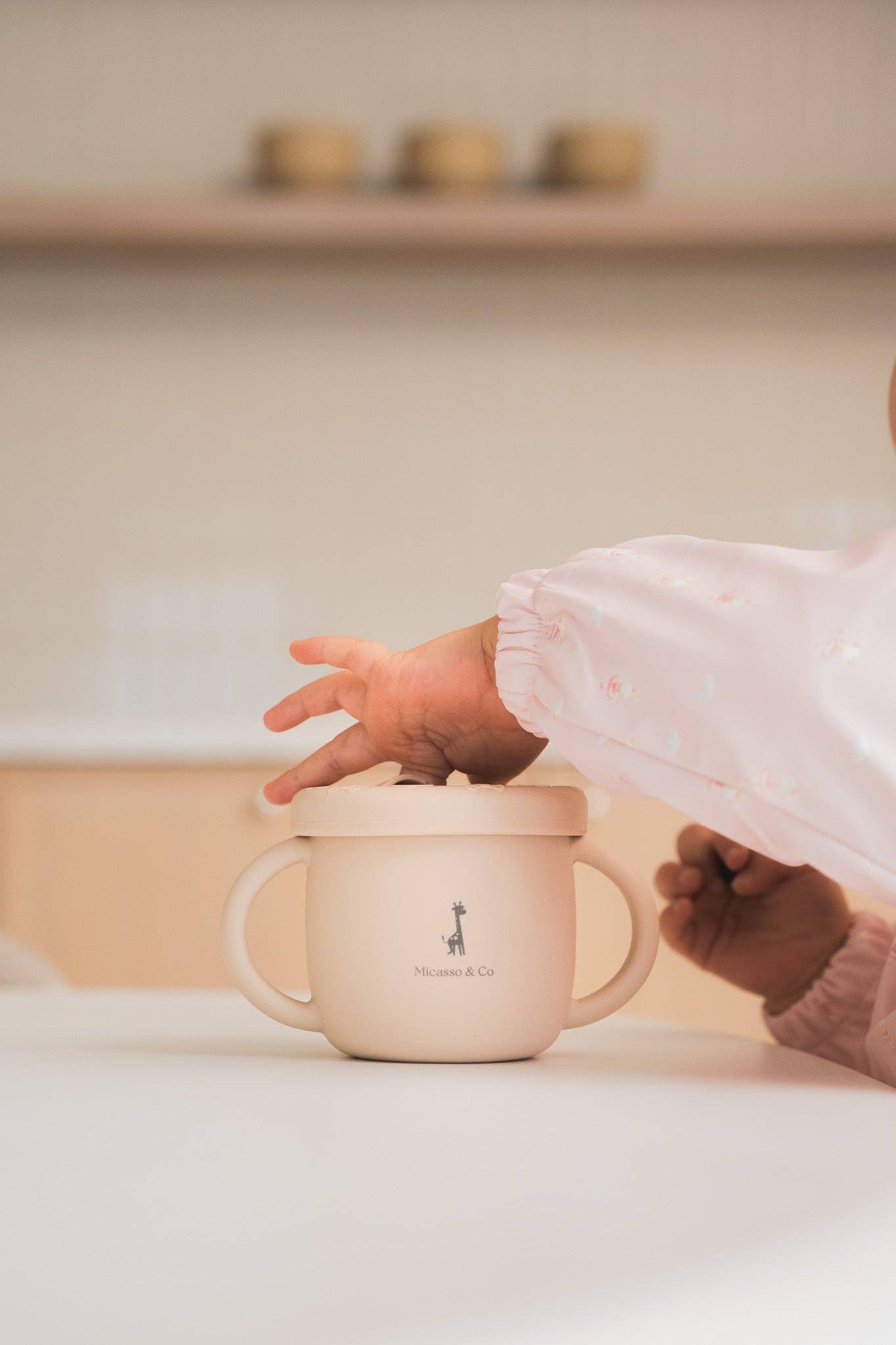 2-in-1 learning cup for snacks and liquids: Majestic blue