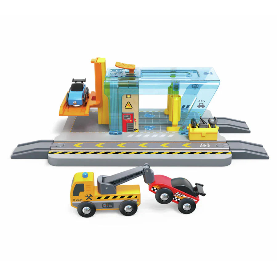 REPAIR & WASH STATION – HAPE