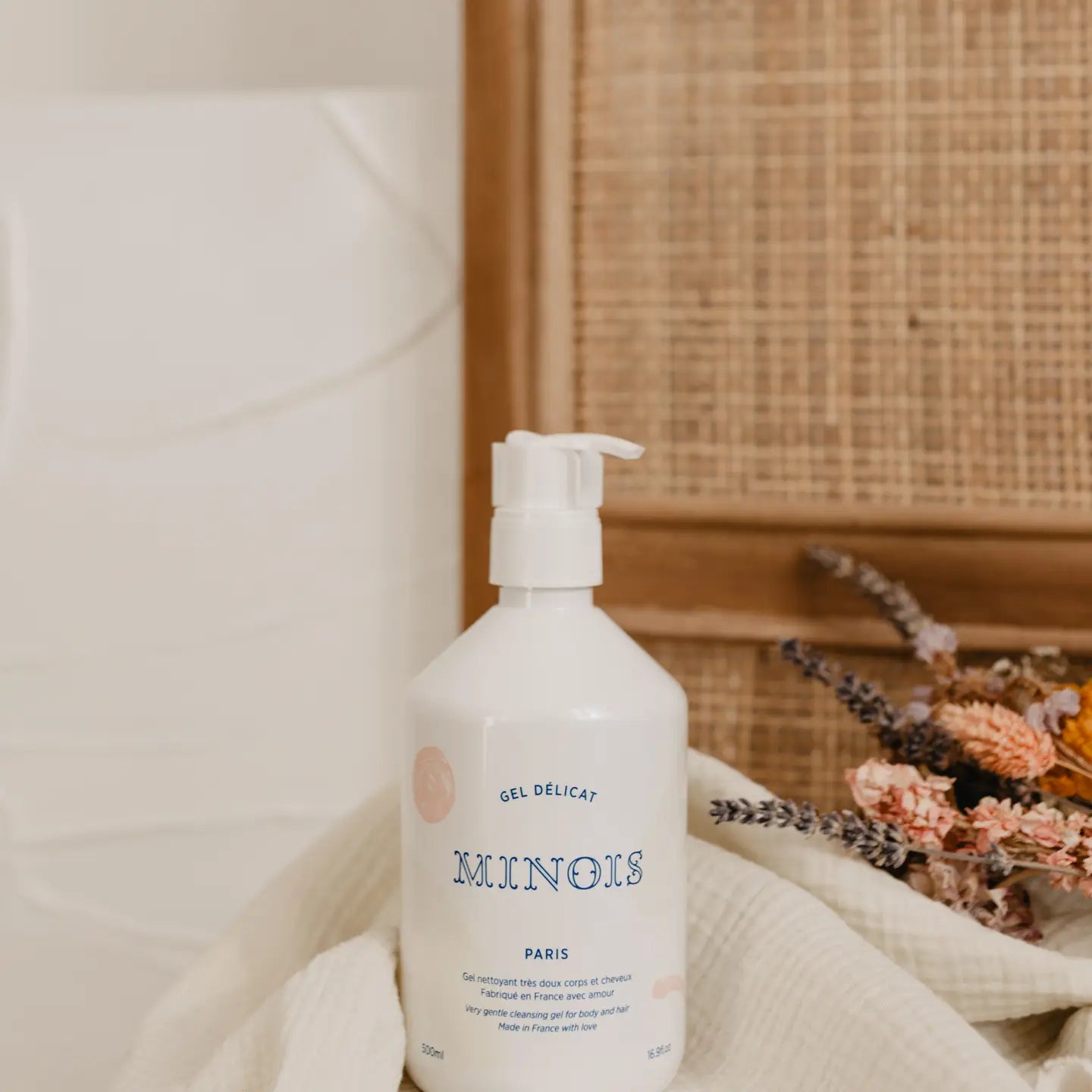 Minois Paris Delicate Gel - Very Gentle Cleansing Gel For Body and Hair