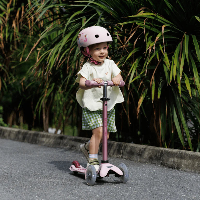 Micro Rock & Go LED Scooter